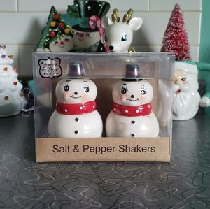 🎄Johanna Parker Salt and Pepper Shakers Nostalgic Snowman BN⛄